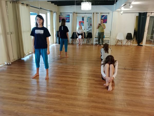 I love the creativity of my teenage students. In the last class Amilia stepped into the shoes of the director and create…