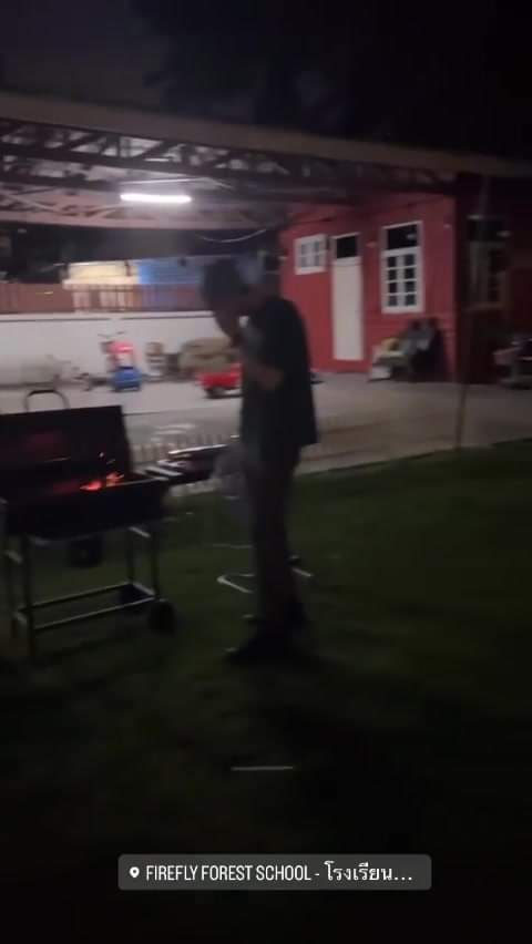 Just because I ebjoyed it so much, one more video of our movie night last Saturday shot by Gavin.
 Capture the moment. S…