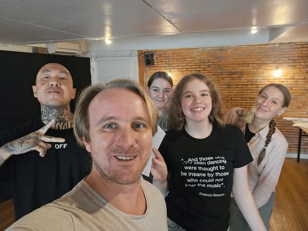 Hire actors with our talent agency for films in Bangkok. Find stars for your movie with MasterClass Studio. Contact us today! 